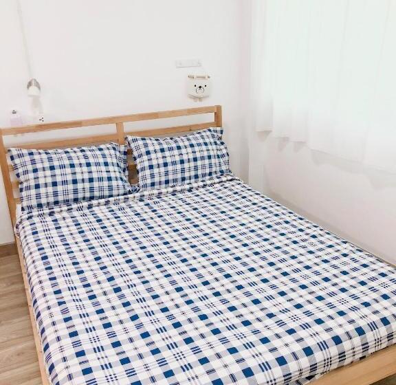 Room Story Hostel