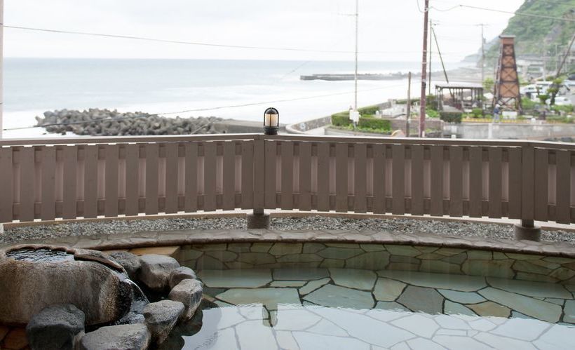酒店 Atagawa Seaside