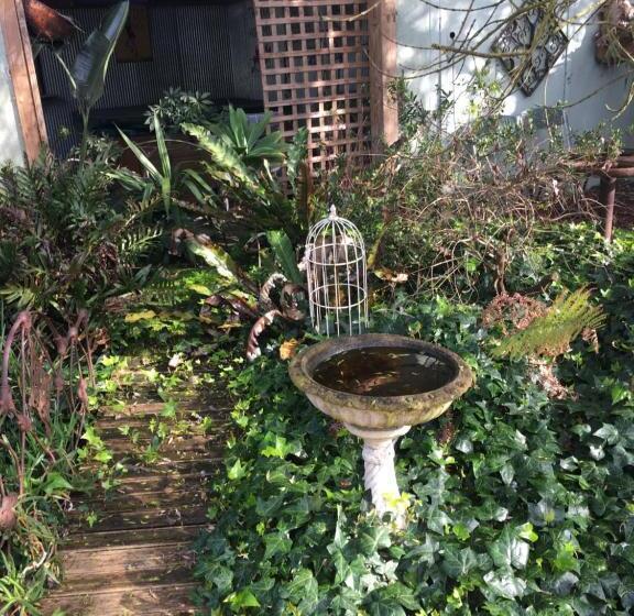 فندق Butlers Guesthouse