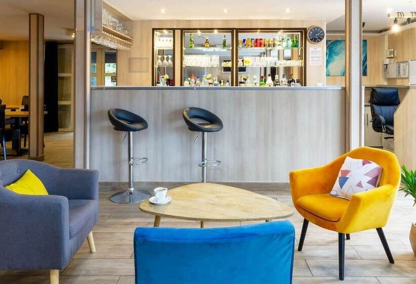 Brit Hotel Rouen Nord   Barentin