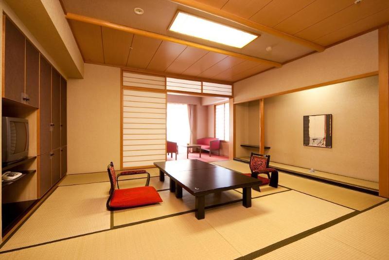 ホテル Ravie Kawaryo