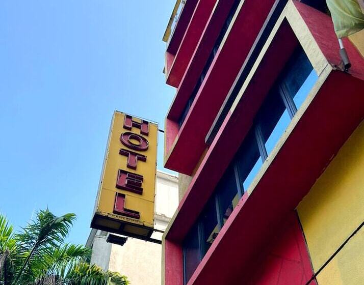 هتل Shah Alam Business