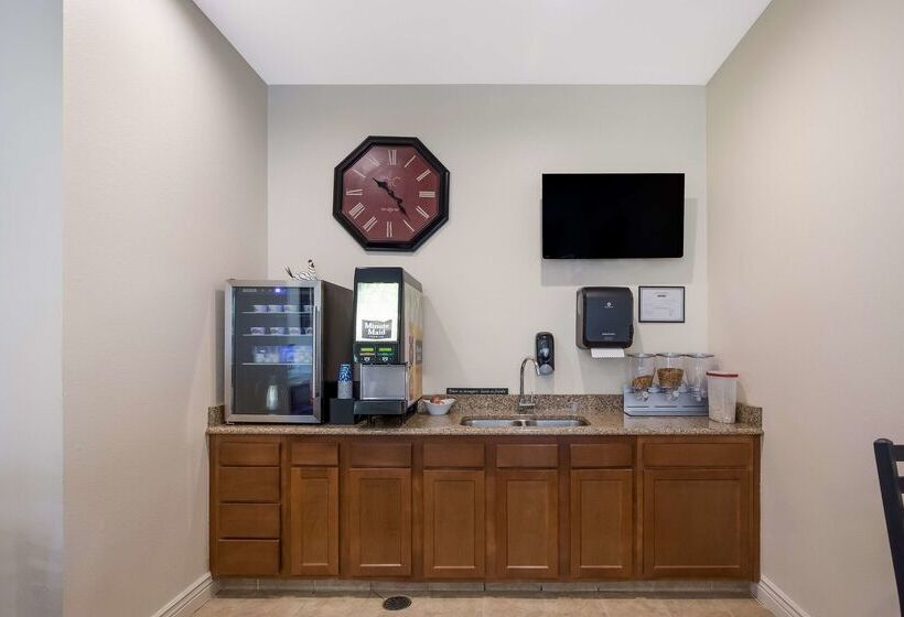Surestay Hotel By Best Western Whittington Rend Lake