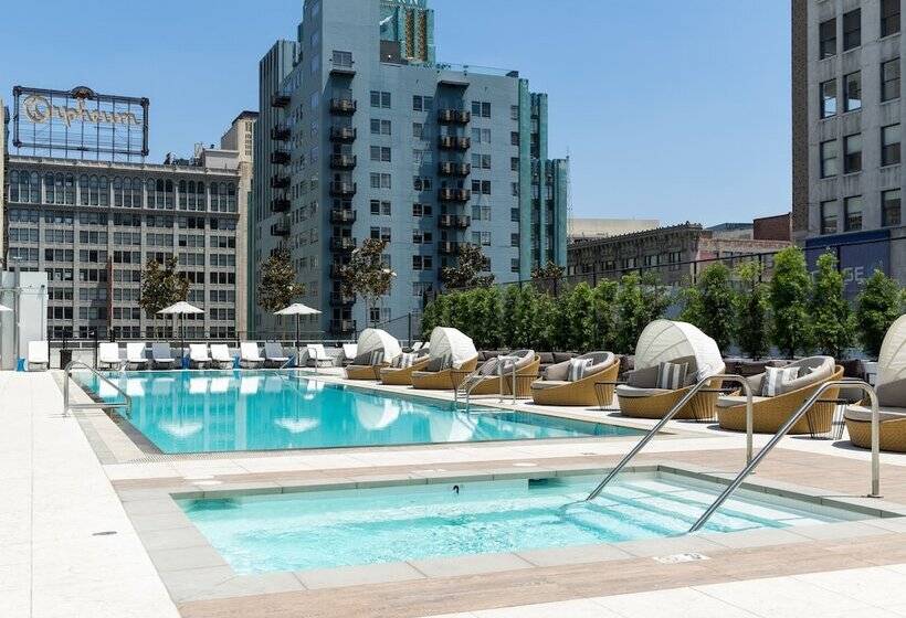 Level Los Angeles   Downtown South Olive
