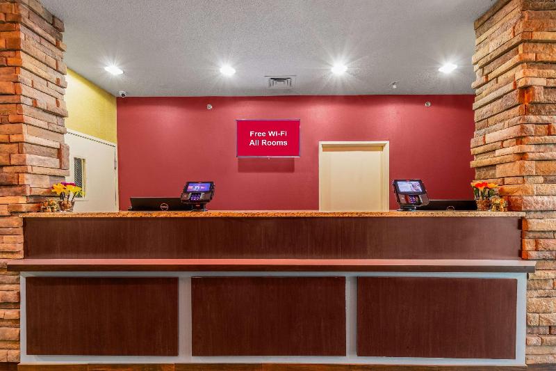 מוטל Red Roof Inn Georgetown, In   Louisville West