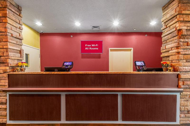 מוטל Red Roof Inn Georgetown, In   Louisville West