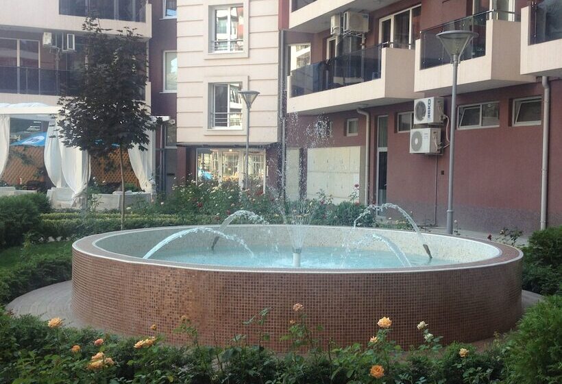 هتل Admiral Plaza Apartments
