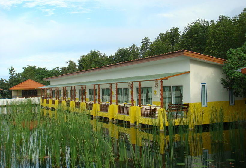 هتل Anavilla Tangke Resort