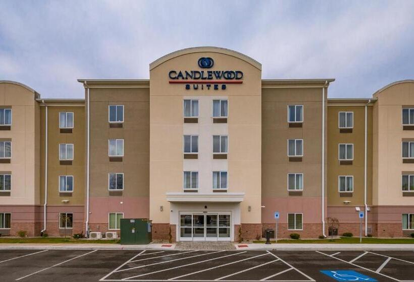 هتل Candlewood Suites Mishawaka, An Ihg