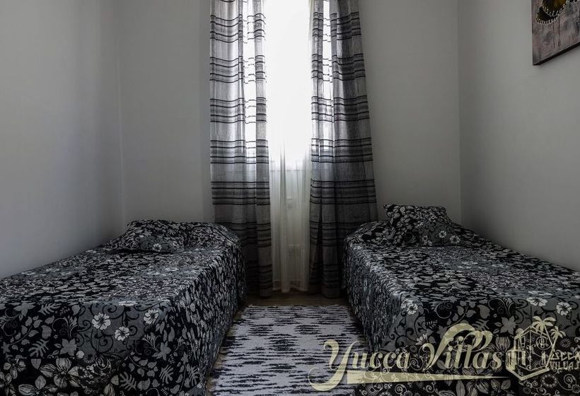 هتل Yucca Villas