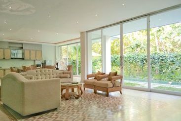 Nayla Boutique Villas Jimbaran