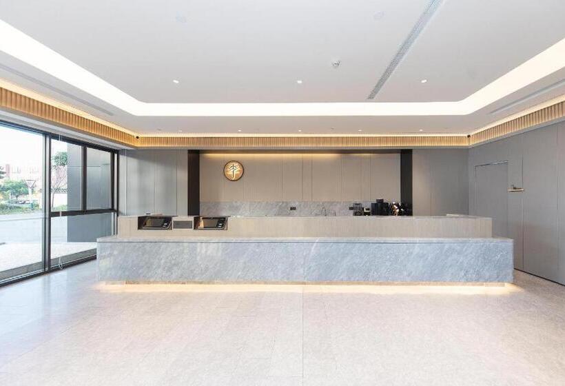 Ji Hotel Chizhou Railway Station