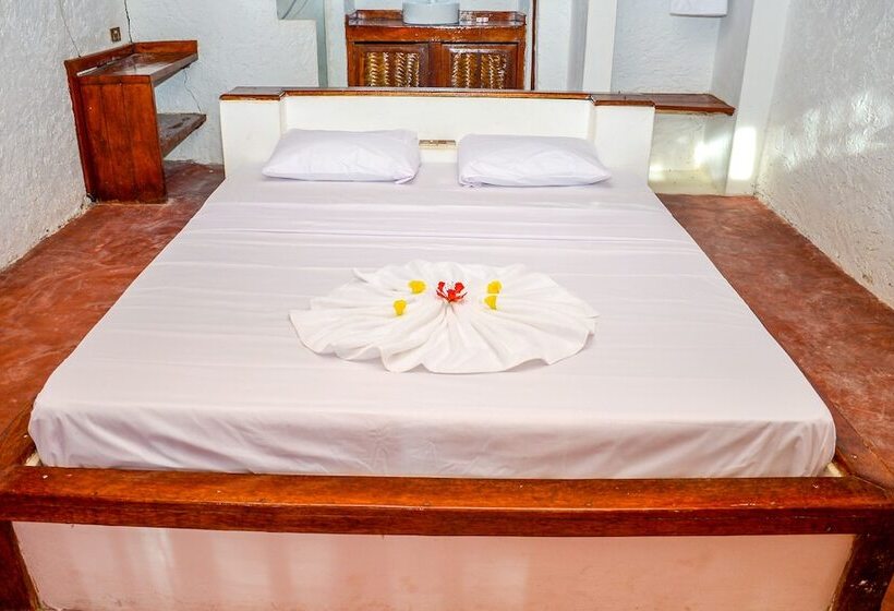 בית מלון כפרי Kae Beach Bungalow