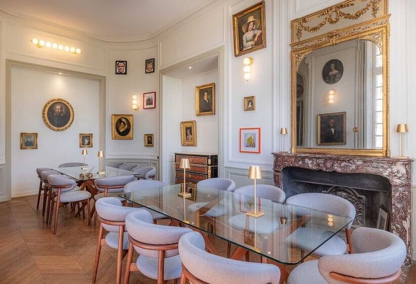 Отель La Borde en Sologne Château & Spa