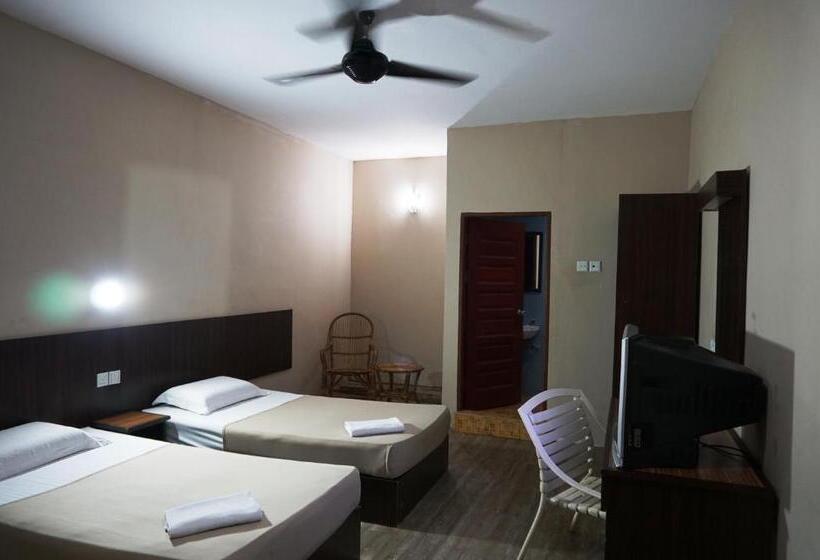 1 Baron Motel