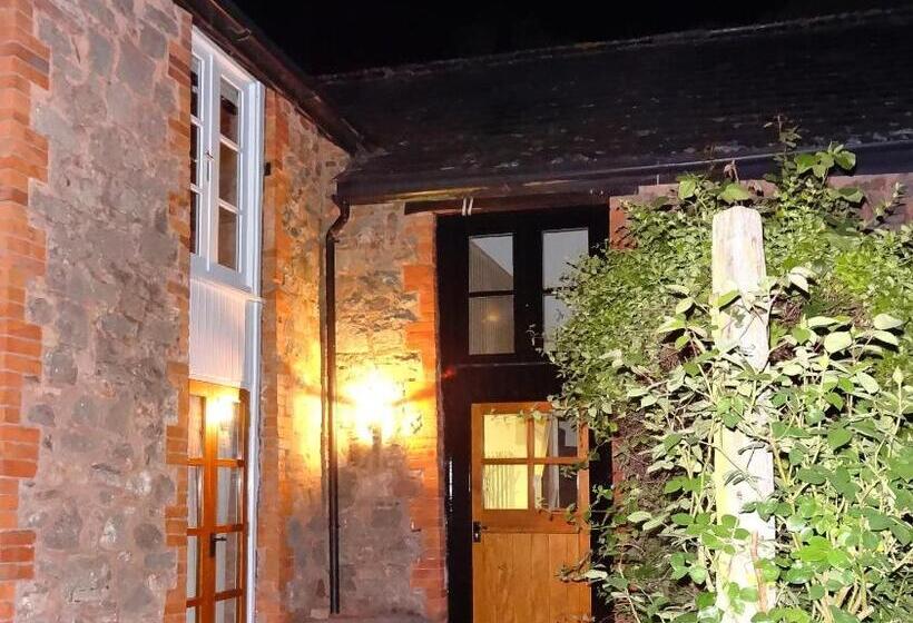 Bed and Breakfast The Old Dairy At Bishops Barton