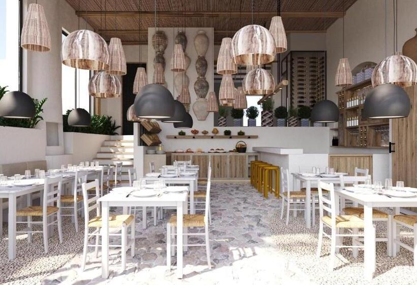 בית מלון כפרי Delfini Beach