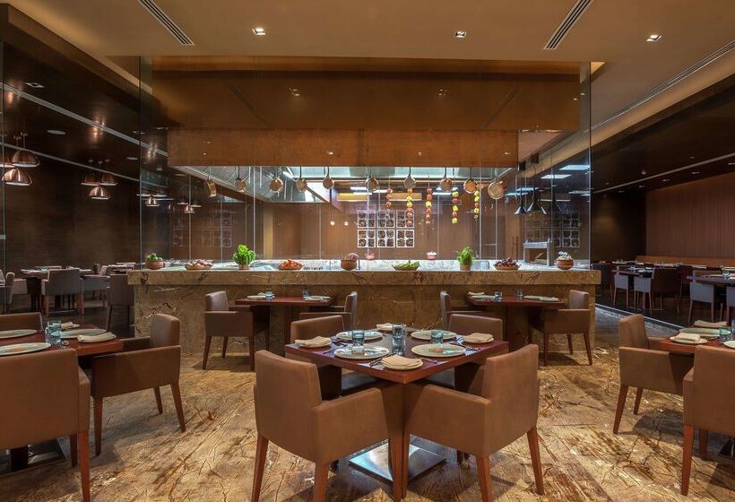 Feathers  A Radha Hotel, Chennai