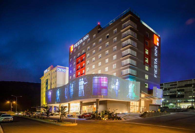 Отель Fiesta Inn Queretaro Centro Sur