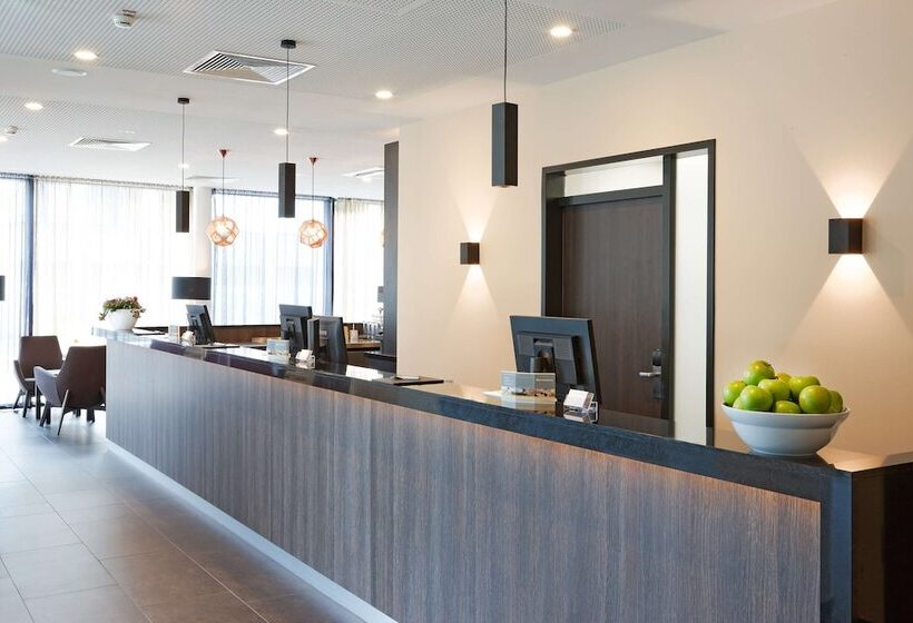 هتل Four Points Flex by Sheraton Essen