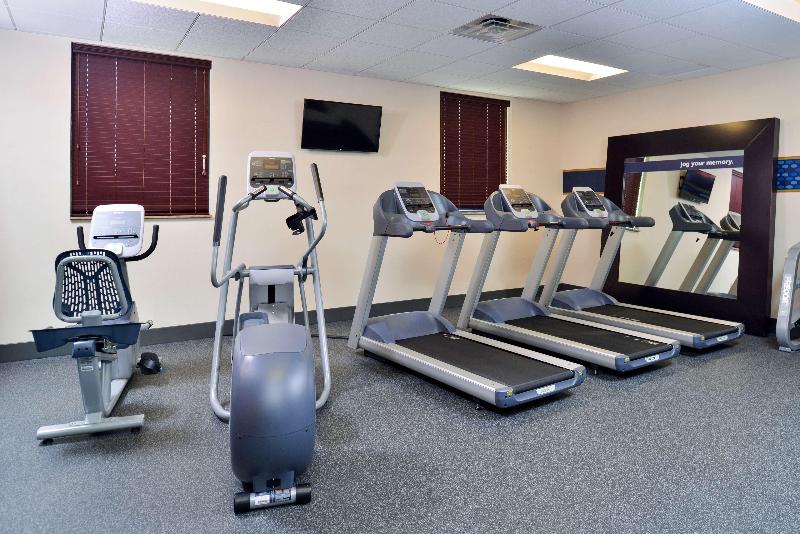 ホテル Hampton Inn & Suites California Universitypittsburgh