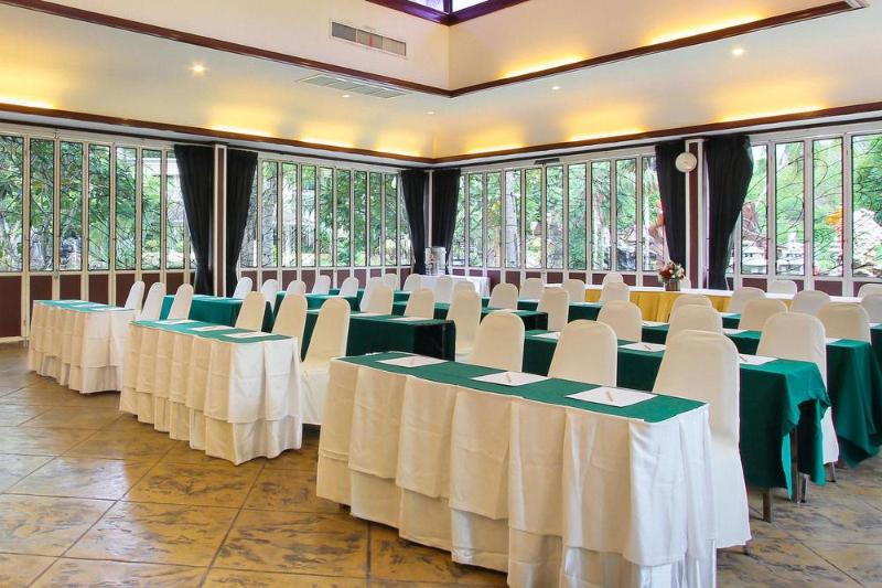 هتل Nana Resort Kaeng Krachan