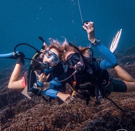 هتل Oceans 5 Dive Resort