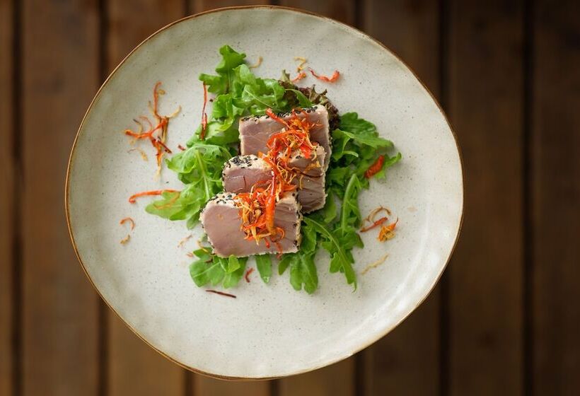 هتل Royal Davui Island Resort   Adults Only