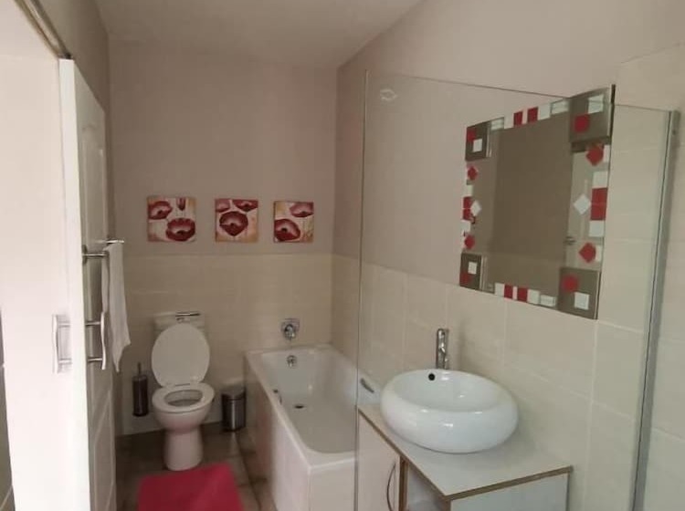 ペンション Rene S Guest House