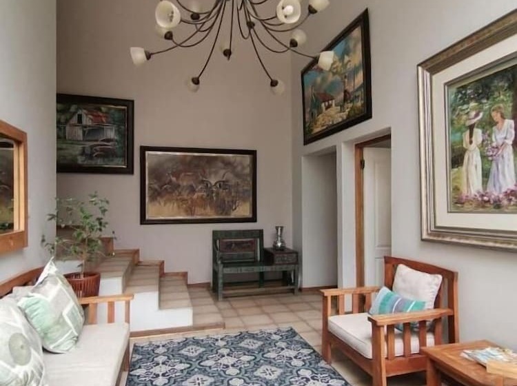 ペンション Rene S Guest House