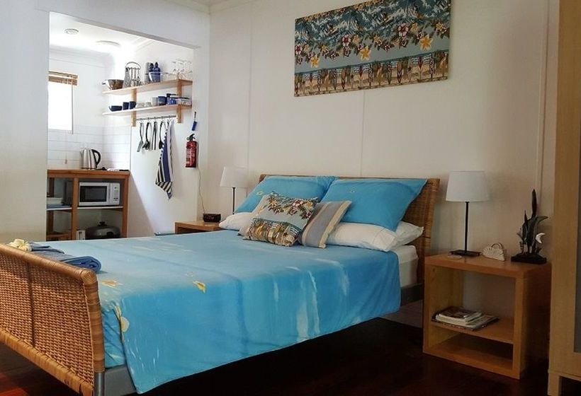 Cocos Seaview