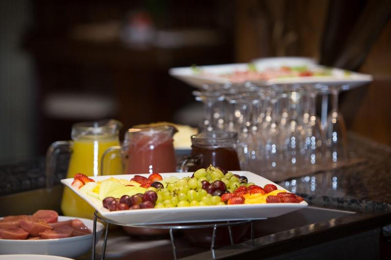 Отель Anew Resort Ingeli Forest Kokstad