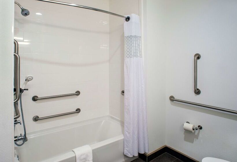 هتل Hampton Inn Gulf Shores