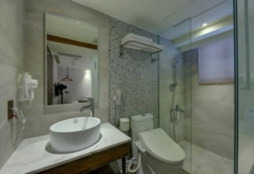 هتل Lan Kwai Fong Garden