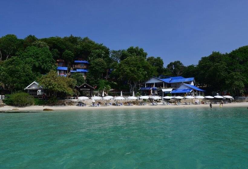 فندق Sangthian Beach Resort