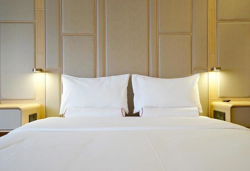 Ji Hotel Shanghai Huai Hai