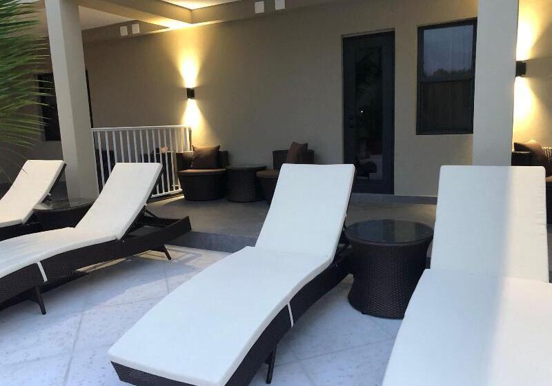 The Lodgings Hotel Surestay Collection By Best Western