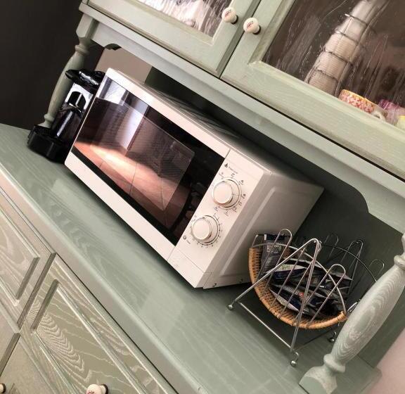 مبيت وإفطار A Uardia
