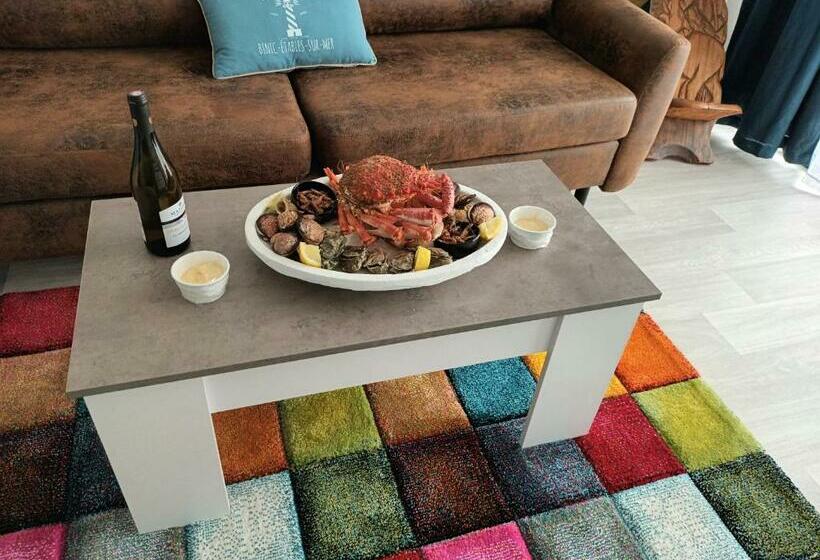 مبيت وإفطار Chambre D Hôte Privative  La Maison Bleue à La Mer