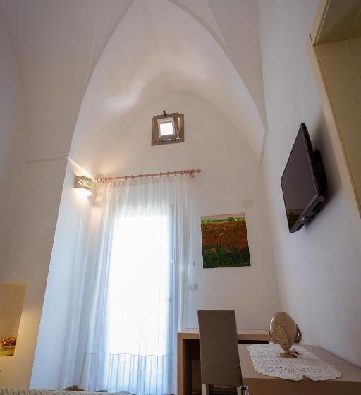 Bed and Breakfast Villa Giardino Delle Zie  Possibilità Di Servizio Mezza Pensione Cena Al Tavolo Colazione Vicino Osp