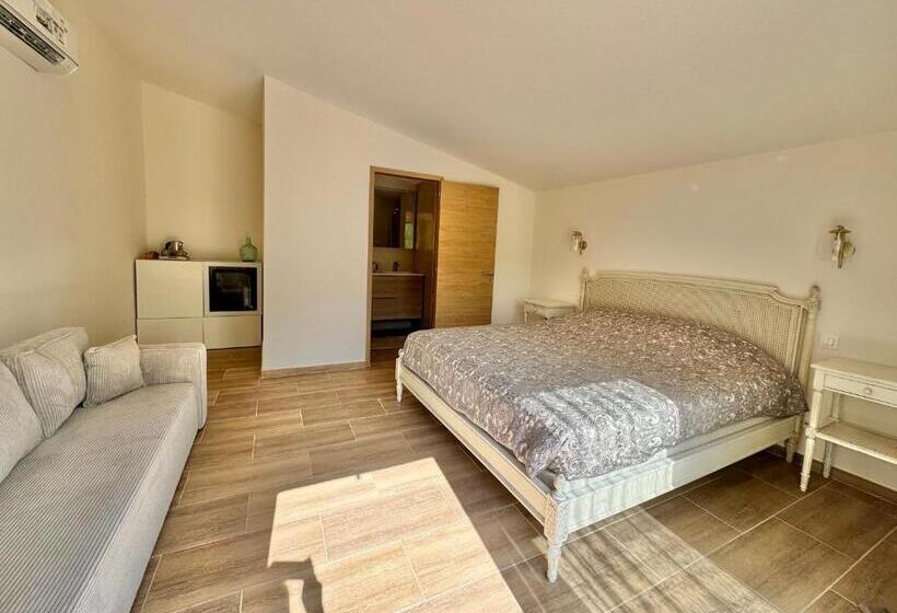 مبيت وإفطار Villa La Source 83   Room Close To St Tropez