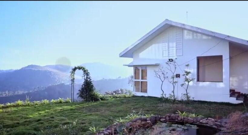 Idam Resort