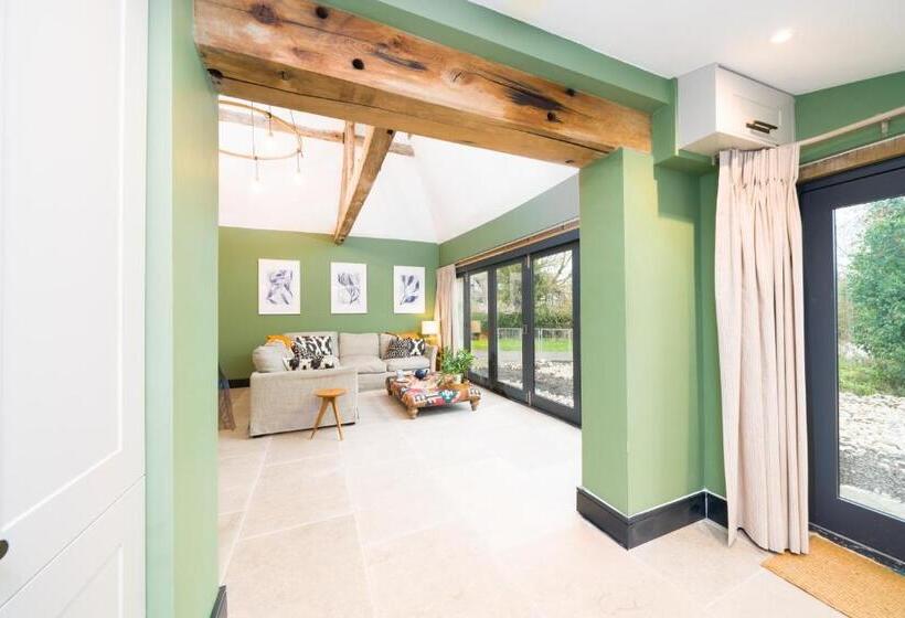 酒店 Spinney   A Unique Open Plan Barn, With Private Garden