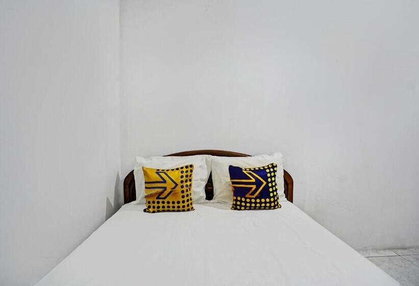 هتل Spot On 92595 Umi Homestay Syariah