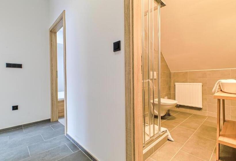 פנסיון Salaška Penzion