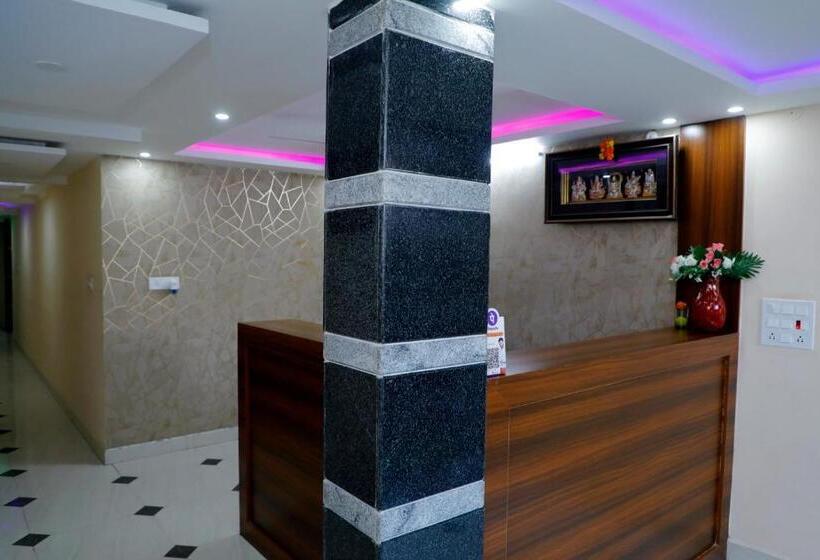 فندق Cnr Residency, Madanapalle