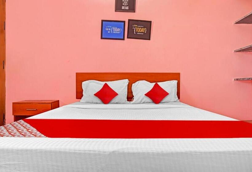 בית מלון כפרי Oyo Flagship 81392 Royal Plazza Homestay