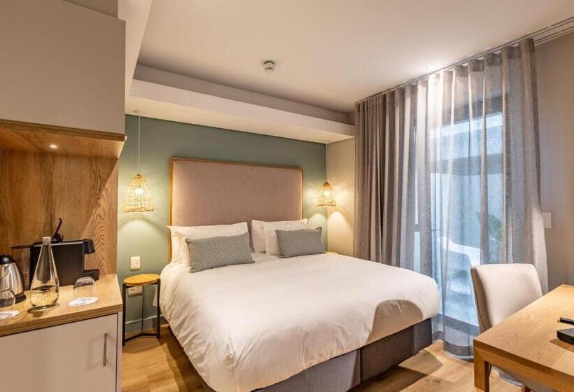 Plett Quarter Hotel   Lion Roars Hotels & Lodges