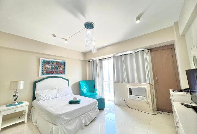 Studio Across Naia T3 W/wifi Netflix