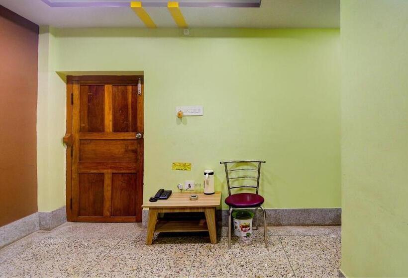 فندق Oyo Flagship 81403c  Mani Tarini